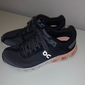 On Running. OnCloud Cloudflow. Color rock rose.